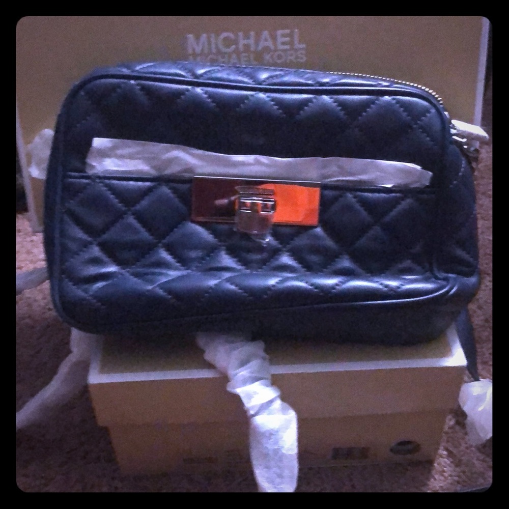 Michael Kors Navy blue quilted crossbody